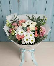 Букет цветов из:  Розы, Лизиантусы и Хризантемы в Салым