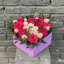 Цветочная композиция из Розы в коробке в Салым