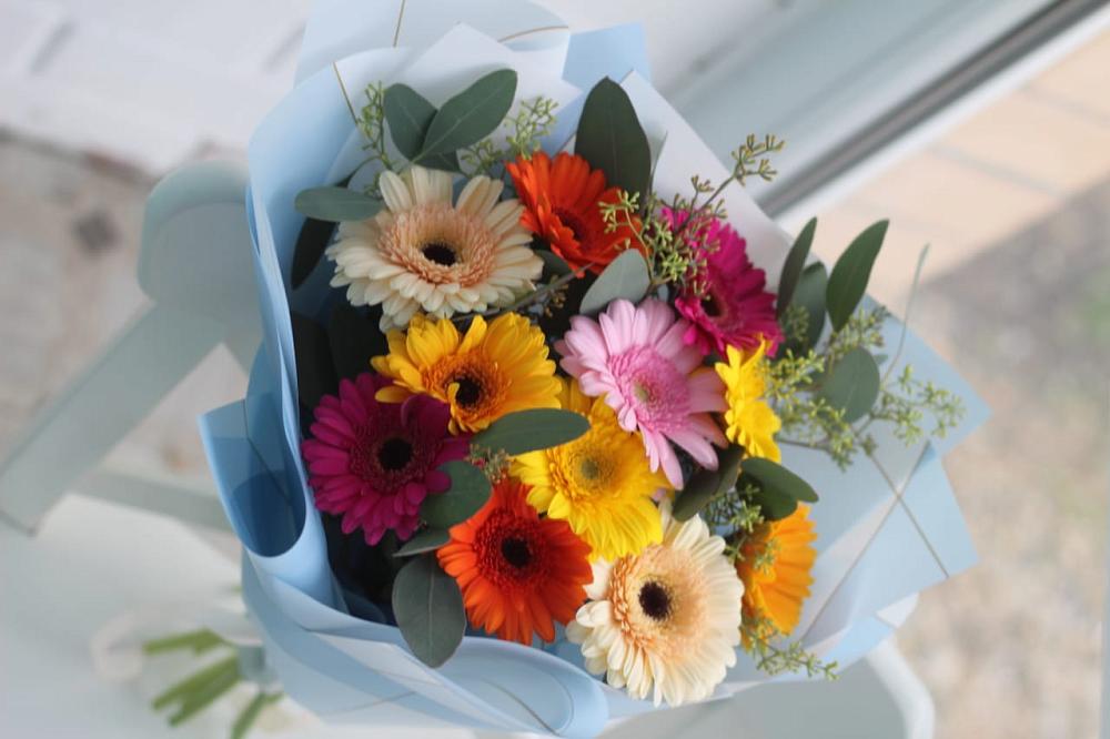 Букет цветов из: Герберы в Салым