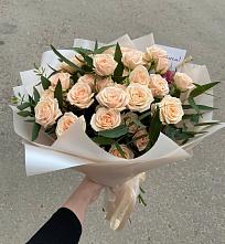 Букет Кремовые розы Латте в Салым