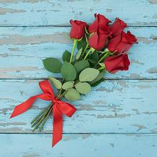 Букет Красные розы в Салым