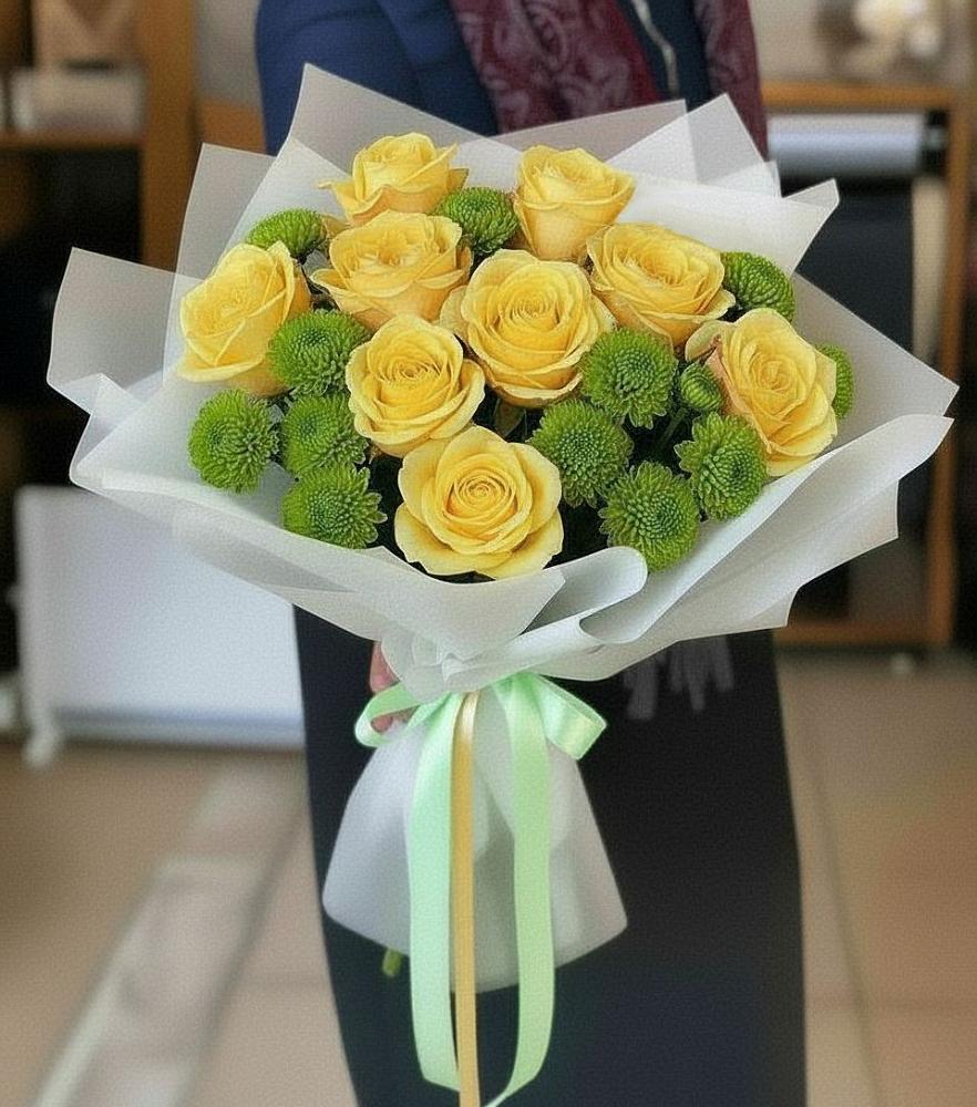 Букет цветов из: Хризантемы и Розы в Салым