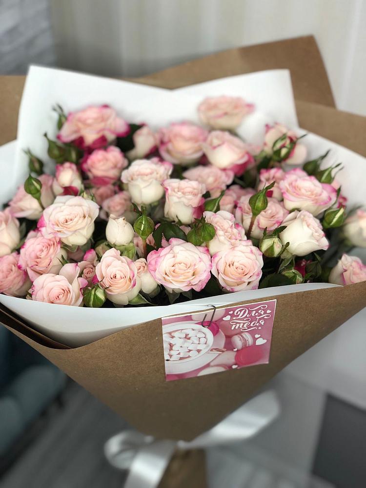 Букет цветов из: Розы в Салым