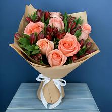 Букет цветов из:  Розы и Альстромерии в Салым