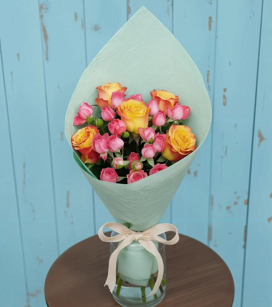 Букет цветов из: Розы в Салым