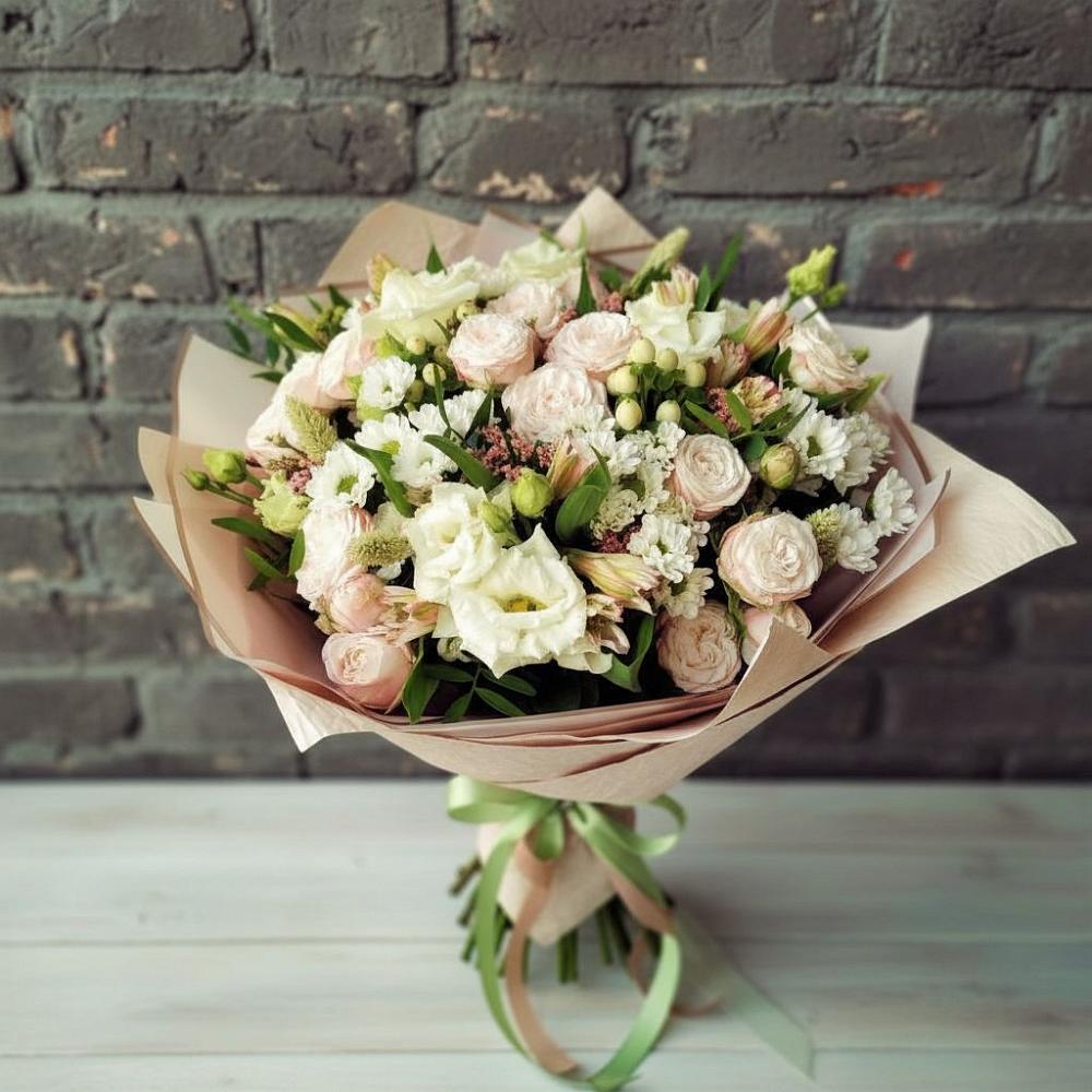 Букет цветов из: Альстромерии, Розы и Хризантемы в Салым