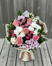 Букет цветов из:  Альстромерии, Гвоздики, Розы и Хризантемы в Салым
