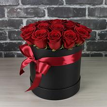 Цветочная композиция из Розы в шляпной коробке в Салым