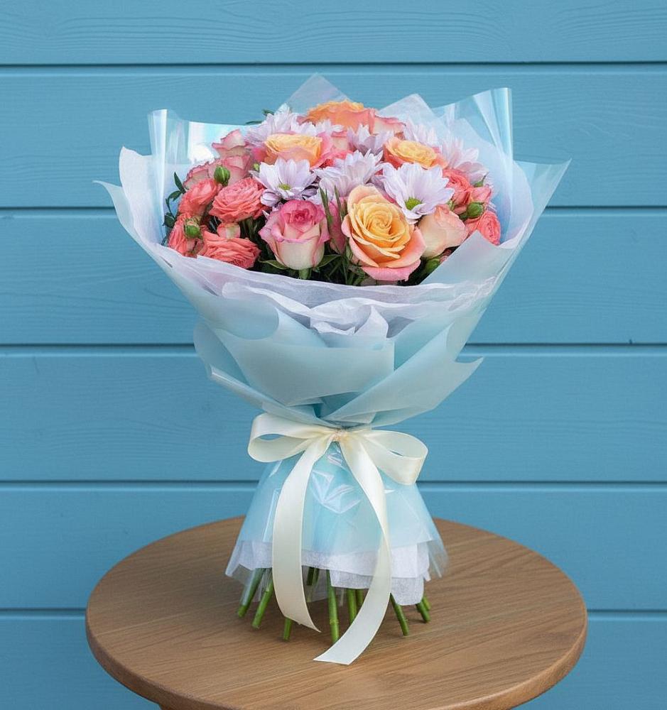 Букет цветов из: Хризантемы и Розы в Салым