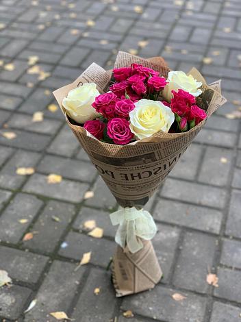 Букет цветов из: Розы в Салым