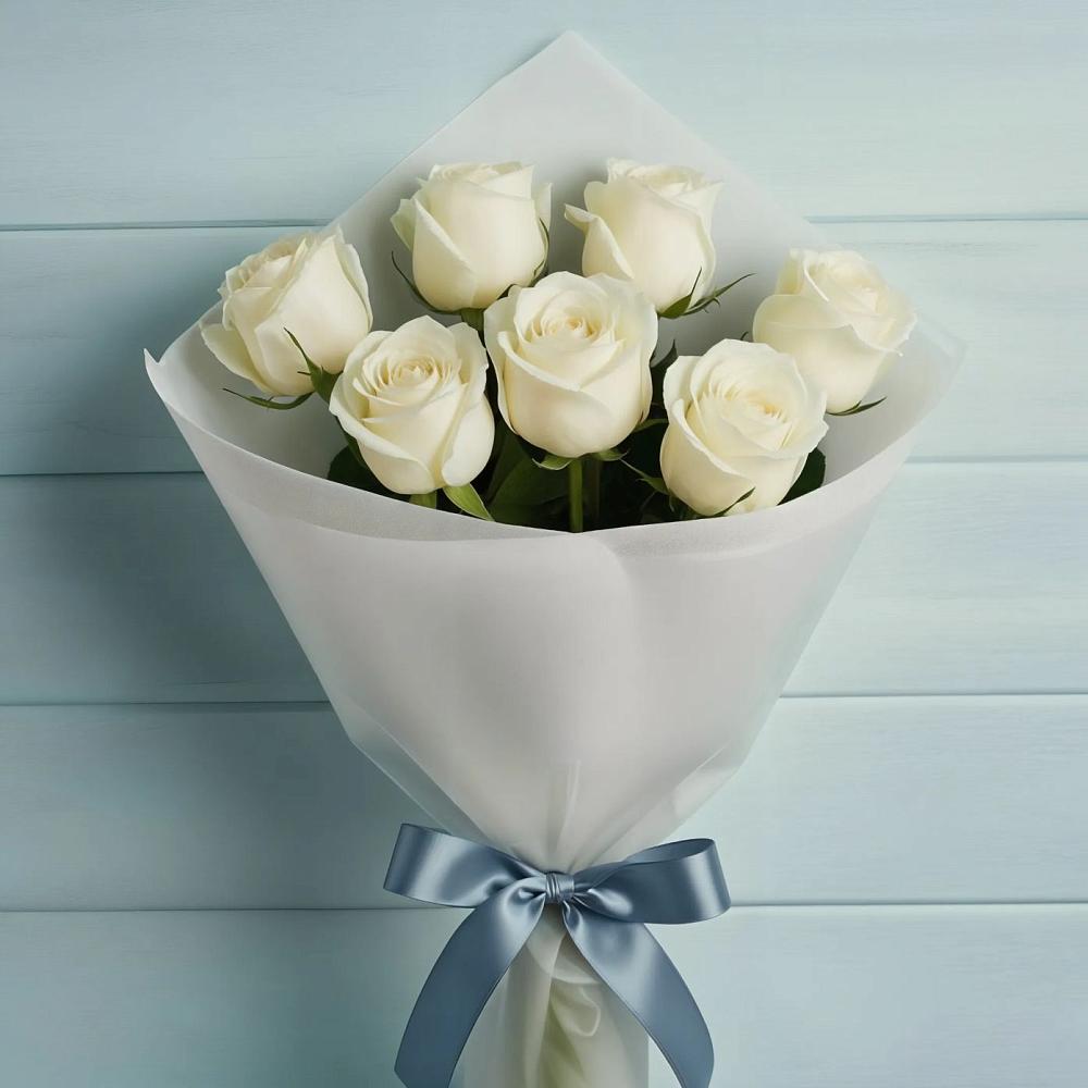 Букет 7 Белых роз Эдлесс Лав в Салым